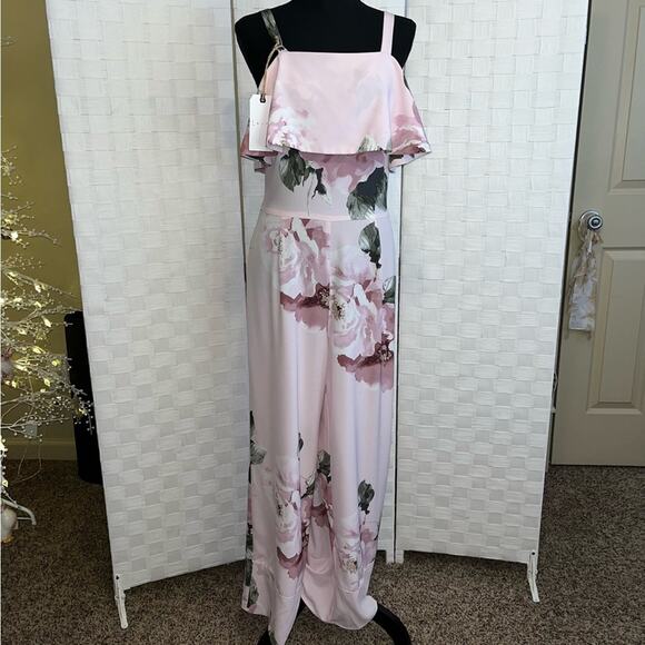 Leith Women’s Pink Silver Rose Floral Jumpsuit Size Medium Chic Flirty Floral - Picture 10 of 15